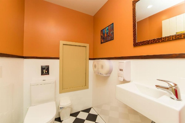 Tahuna Pod Hostel image 27